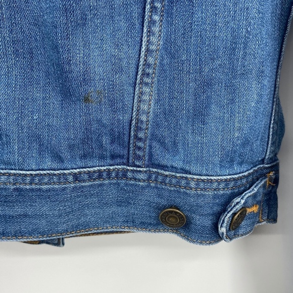 ARITZIA Talula Denim Blue Jean Jacket Button Up Collared Long Sleeve Size Small - Picture 7 of 8